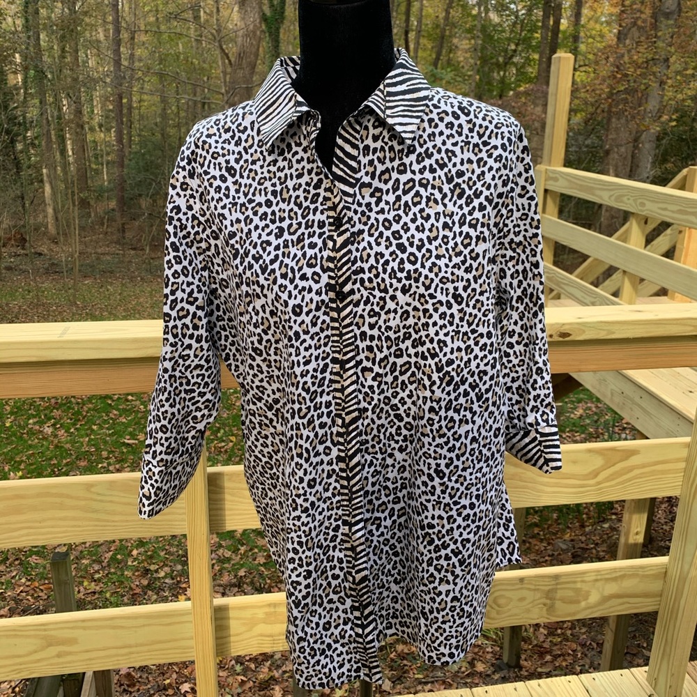 5 for $25 Chico’s animal print button down top